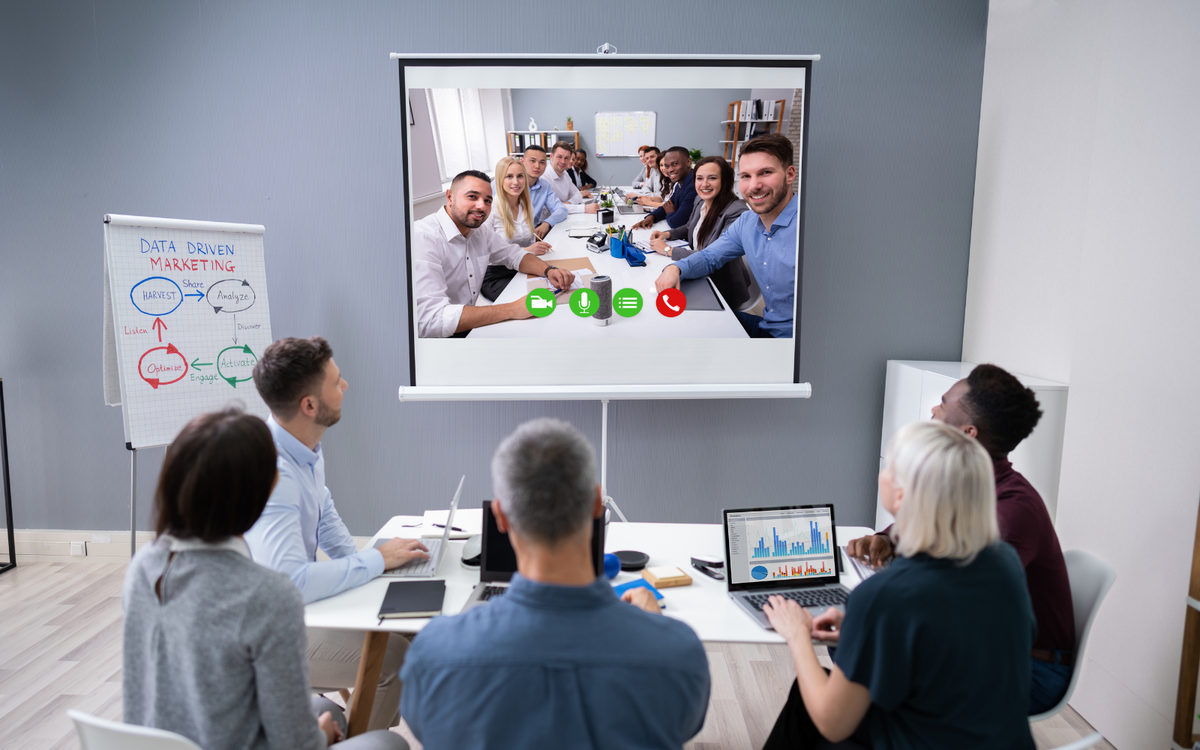 How to Choose Suitable Video Conference Lighting for Different Skin To ...